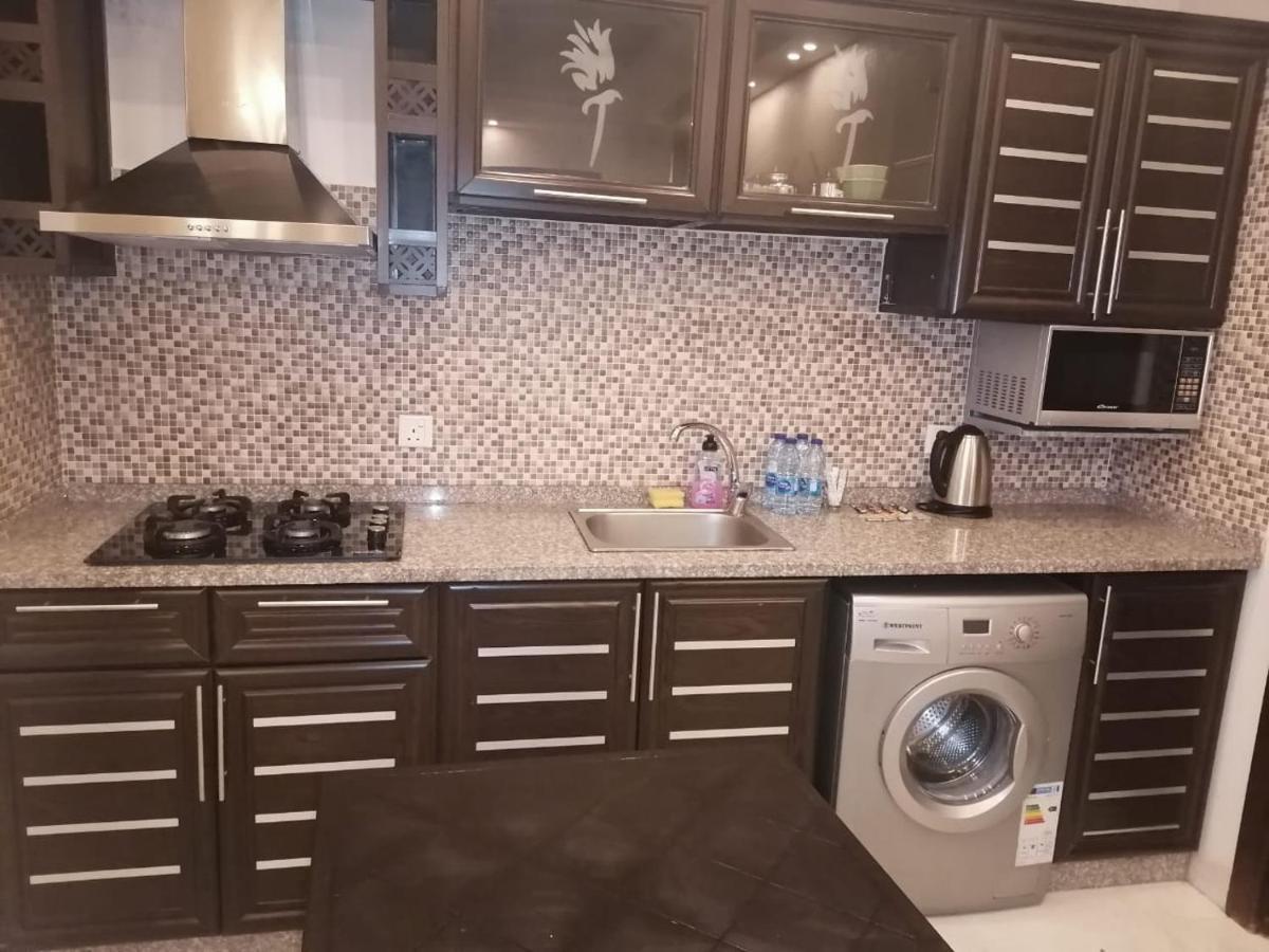 Al-Ahlam Hotel Apartments 亚喀巴 外观 照片