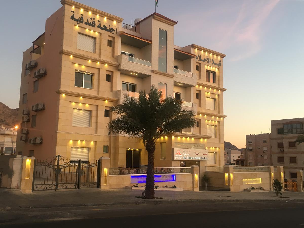 Al-Ahlam Hotel Apartments 亚喀巴 外观 照片